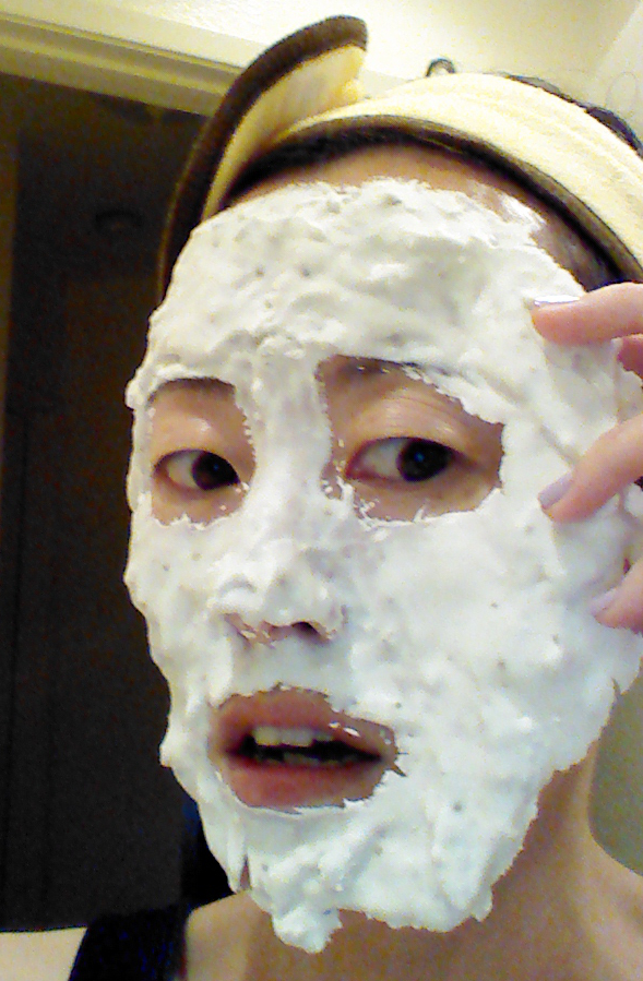 Peeling off Lindsay Lavender Modeling Mask